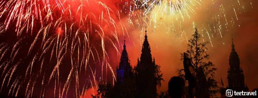 Fiestas del Apóstol: fuegos del Apóstol la noche del 24 de julio