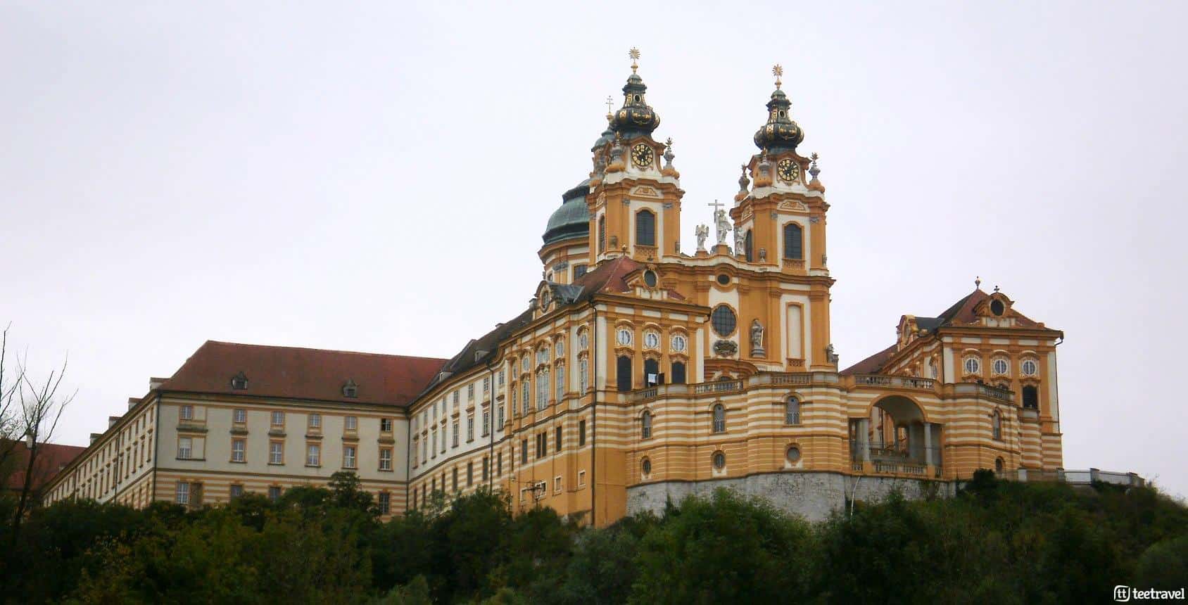 Blog Tee Travel - Abadía de Melk: un monumento barroco en el Valle del Danubio
