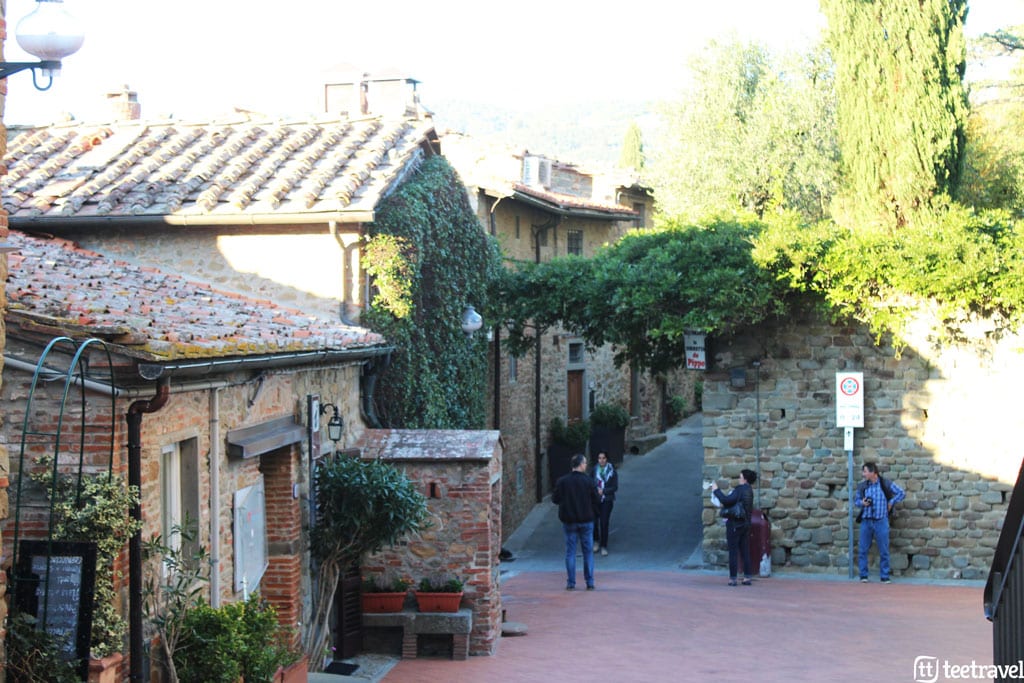 ruta-de-la-toscana-ciudad-natal-de-leonardo-da-vinci-vinci