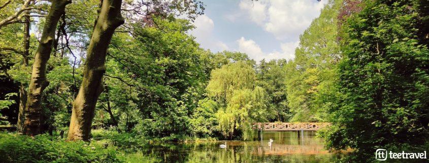 Jardin Botanico de Alcsut, a una hora de Budapest entre la infanta María Ana de Austria y el príncipe Carlos Estuardo de Gales