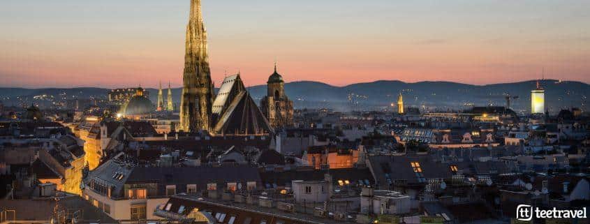 Vista nocturna de Viena