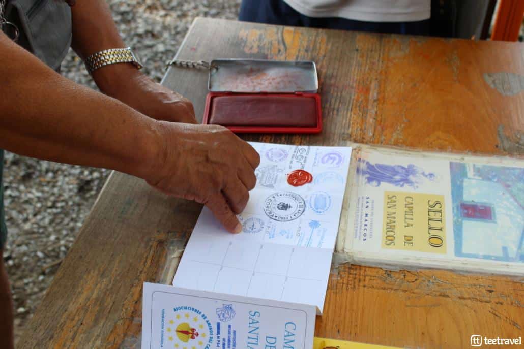 Camino de Santiago en grupo organizado- Sella tu Credencial para poder ganar la Compostela