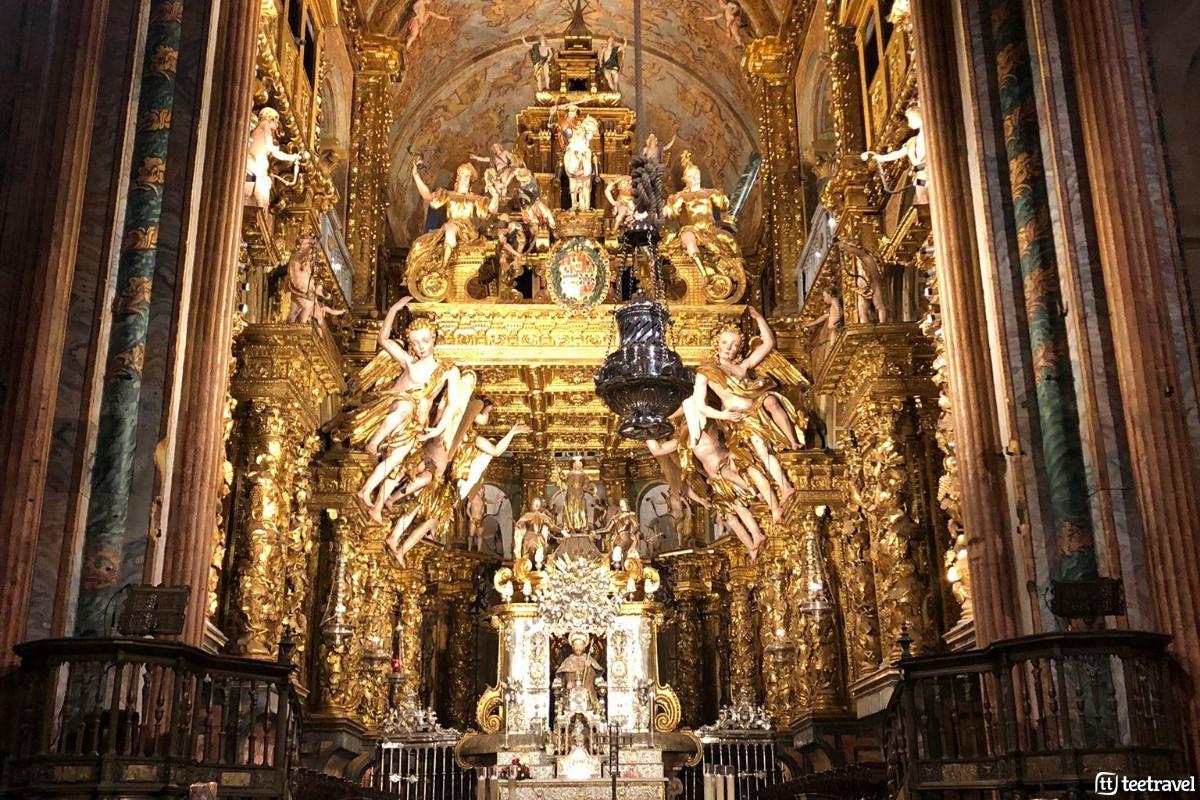 Blog Tee Travel - 2018/07/Catedral-Santiago-de-Compostela-Altar-Mayor.jpeg