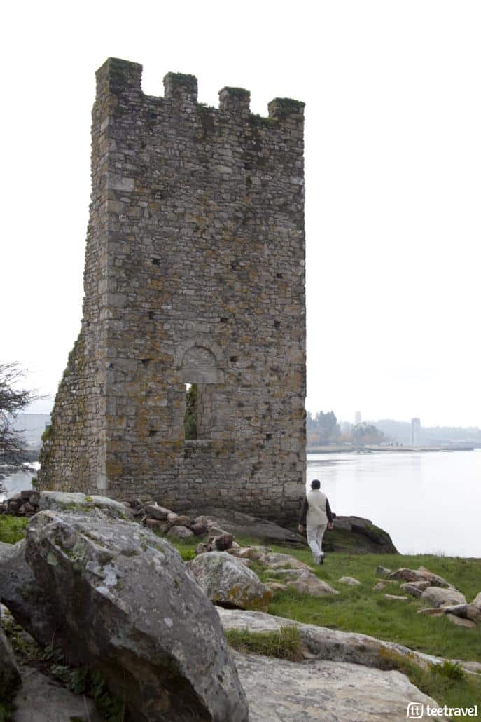 Fiestas en agosto en Galicia: Torres del Oeste en Catoira