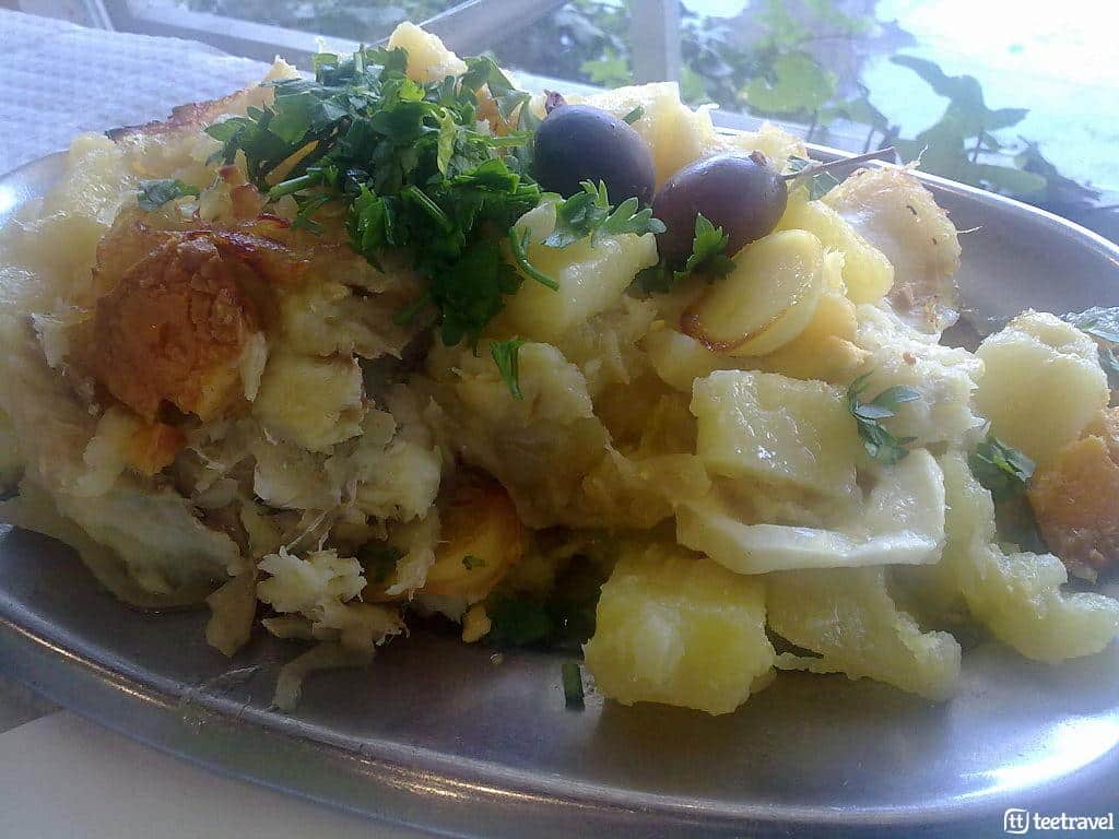 10 cosas que no puedes perderte en el Camino Portugués - Bacalhau á portuguesa By Adriao