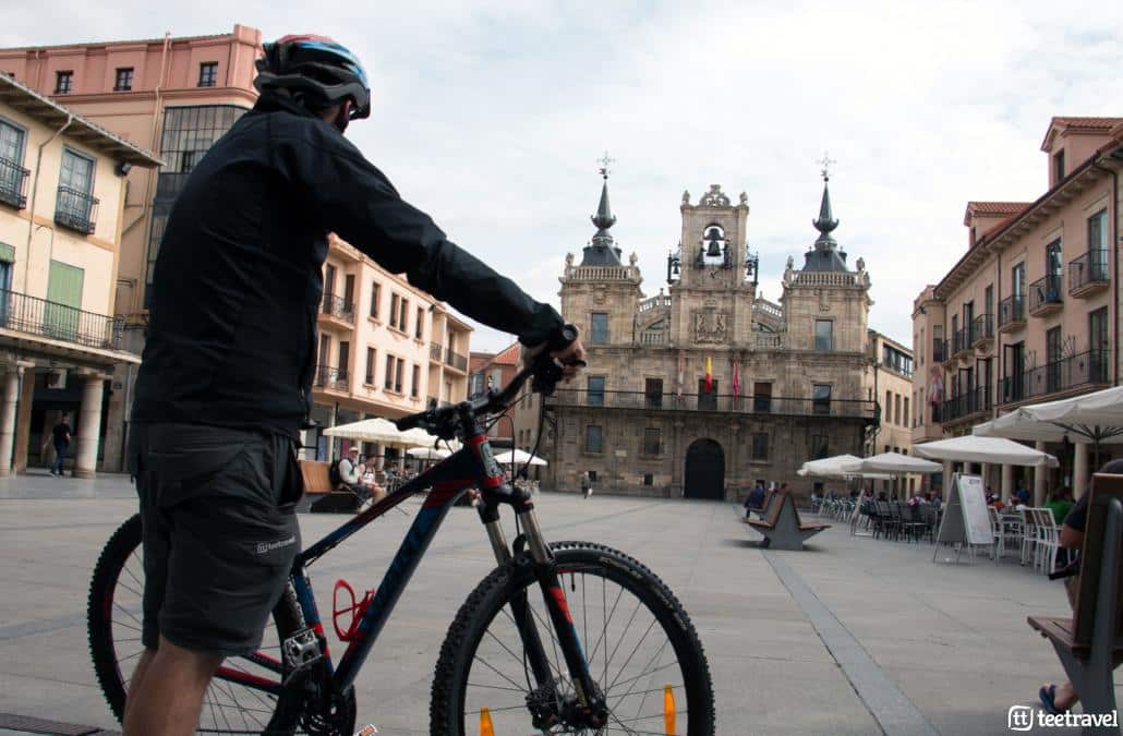 Camino de Santiago en bici desde León: Astorga