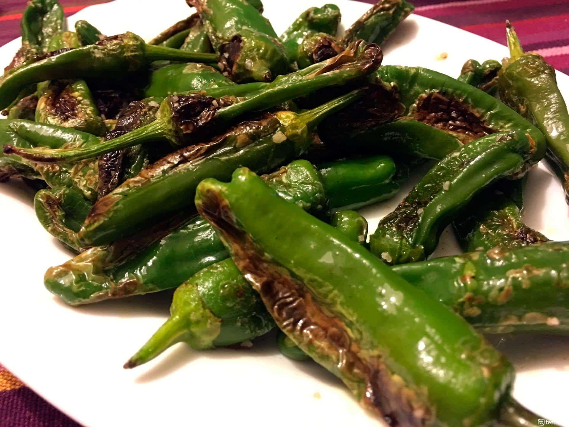 Plato Típico de Galicia: Pimientos de Padrón