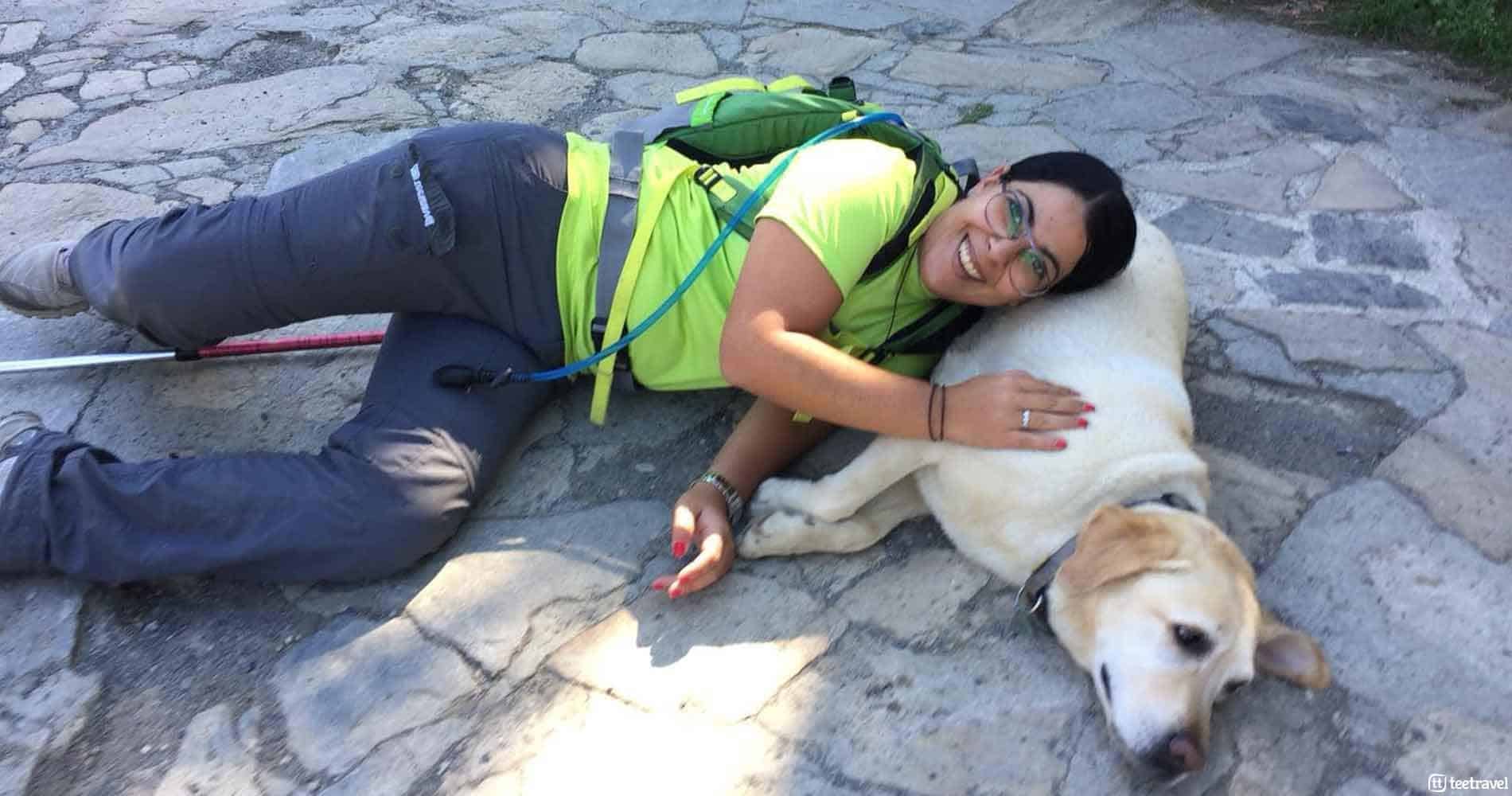 El Camino de Santiago con tu mascota - peregrina junto a su mascota