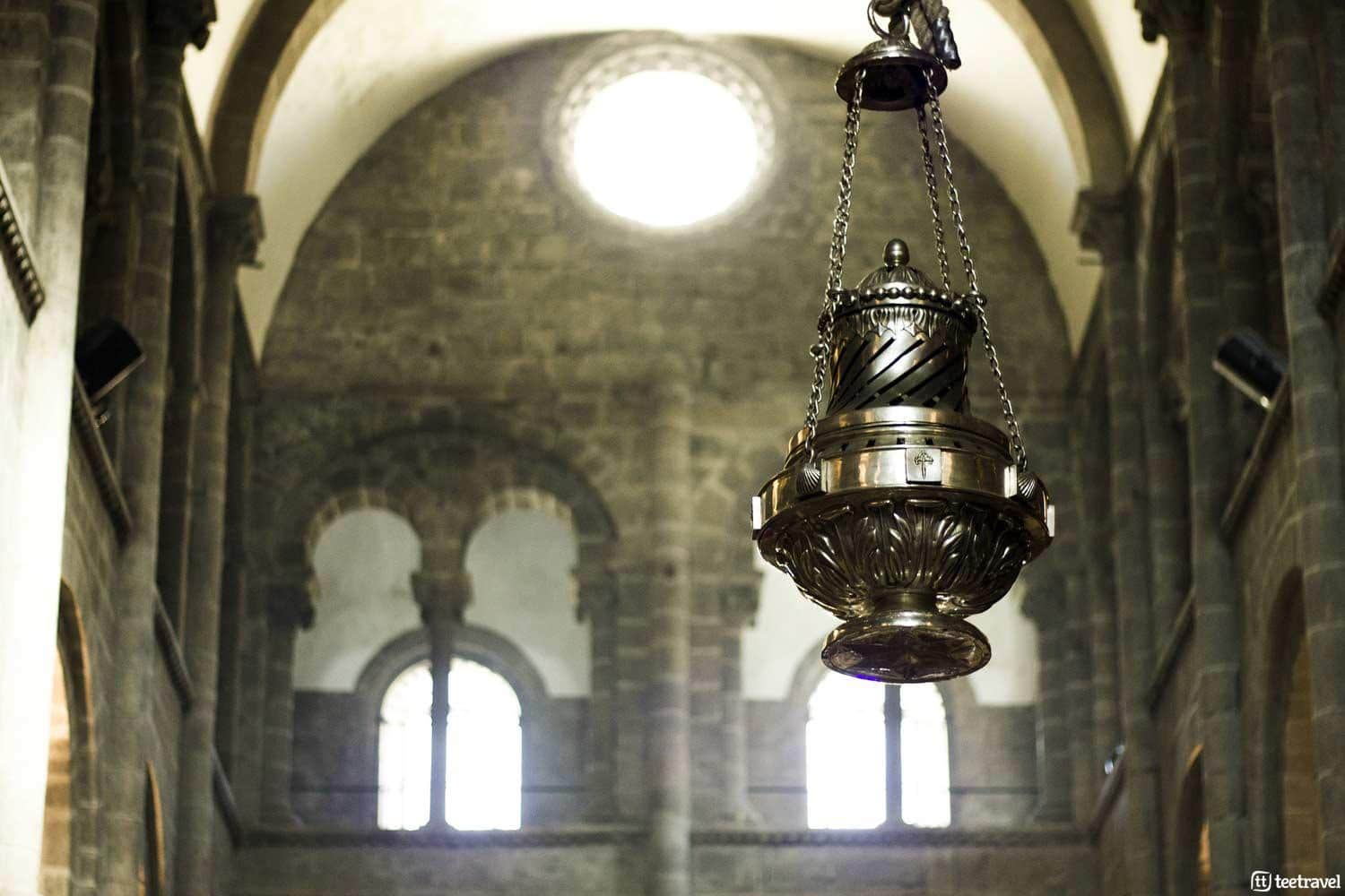 Bota fumeiro Catedral de Santiago