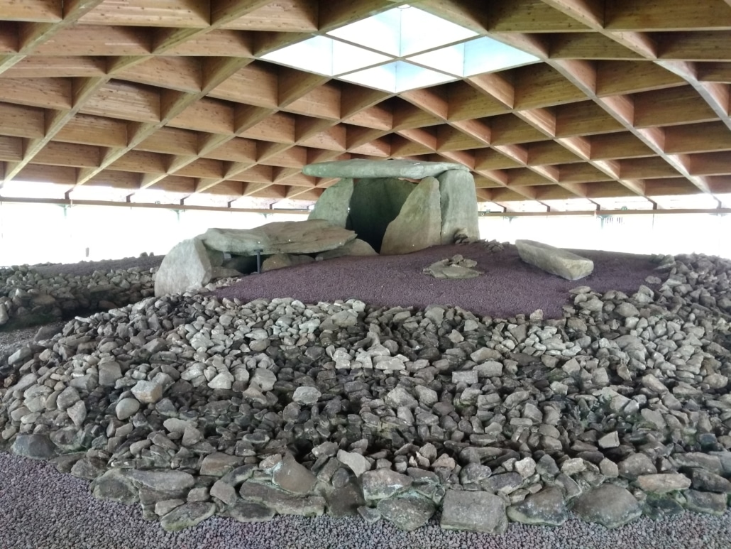 Costa da Morte- Dolmen de Dombate