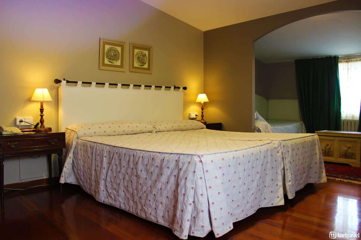 Hotel Restaurante O Pino - Rúa - Camino Francés