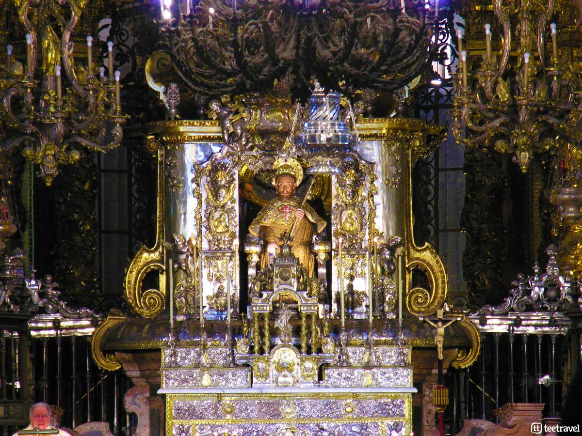 Catedral de Santiago de Compostela - Altar Mayor - Apóstol Santiago