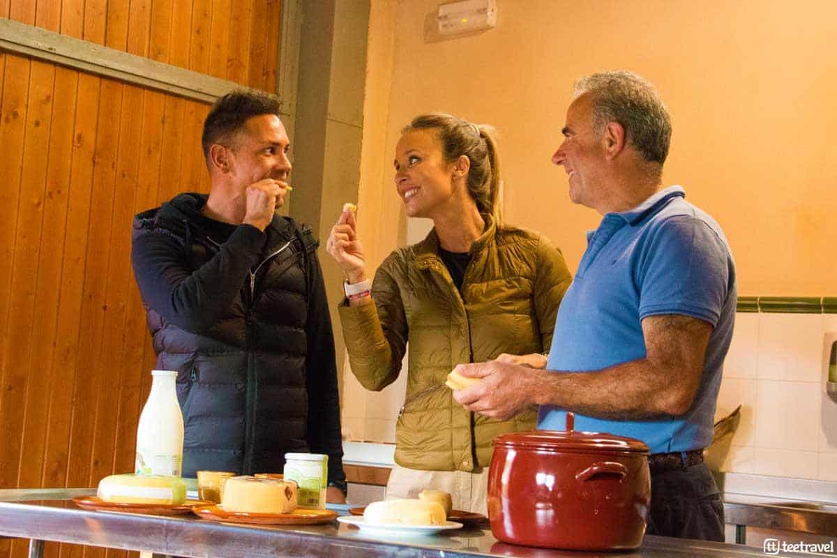 La Gastronomía de Galicia a través del Camino de Santiago - Taller de Queso
