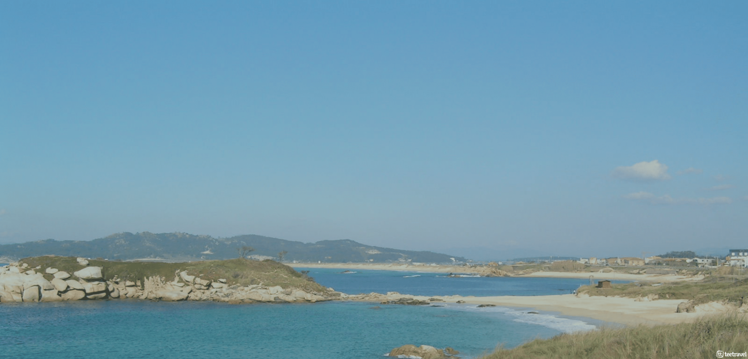 Blog Tee Travel - Rías Baixas en invierno: Una ruta en bici entre viñedos y mar
