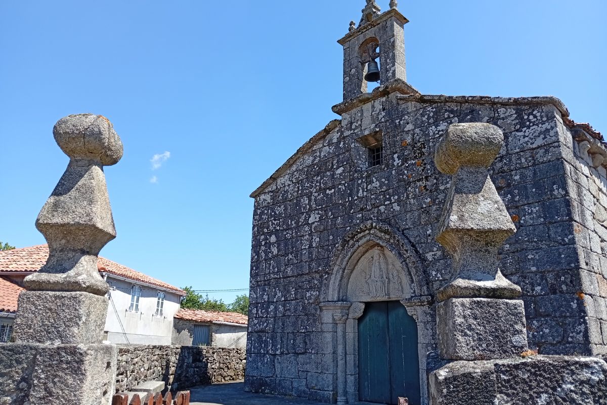 Iglesia Del Leboreiro